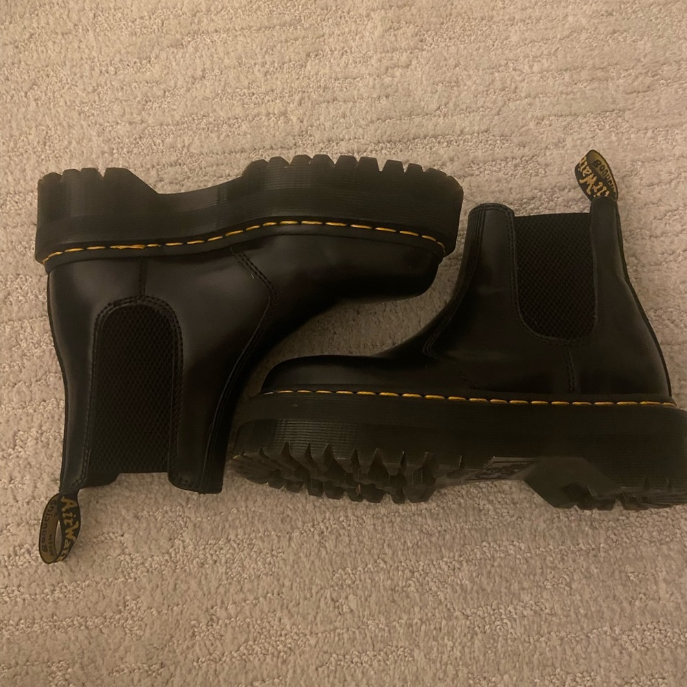 Platform Dr. Martens